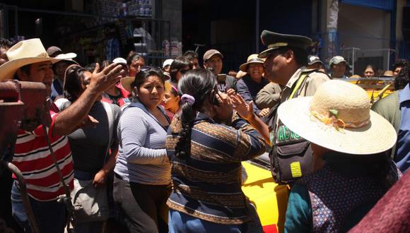 Ambulantes fueron retirados de plataforma Andrés Avelino Cáceres