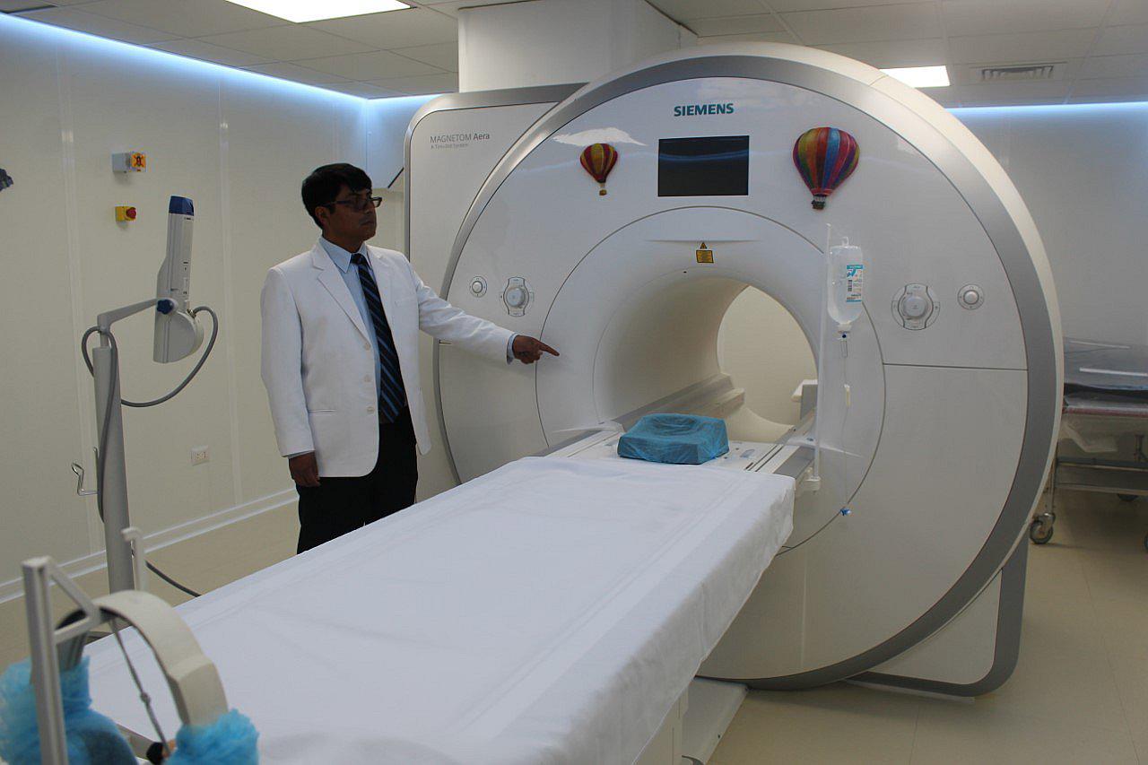 Piden prioridad en reparación de tomógrafo y resonador magnético de hospital 