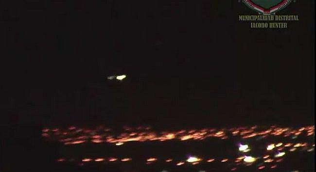 Cámaras de seguridad graban supuesto OVNI en Arequipa (VIDEO)