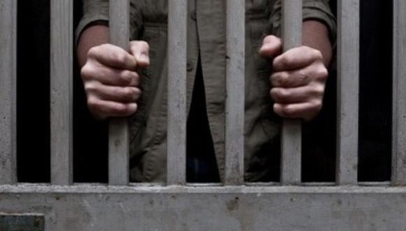 Honduras: Condenan a 30 años de prisión a hombre por violar a sus 3 hijas
