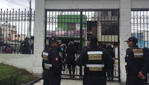 Transportistas protestan contra municipalidad provincial de Arequipa