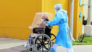 Hospitalización de pacientes contagiados de COVID-19 se reduce en el hospital Carrión de Huancayo