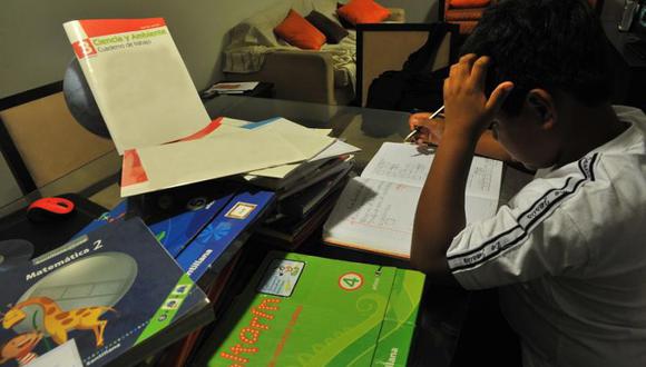 Multas de S/1 millón 665 mil para colegios que infrinjan ley de textos escolares