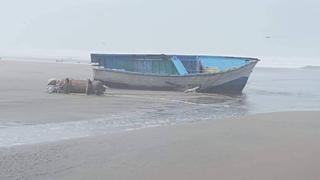 Pisco: Embarcación naufraga y deja un fallecido en playa Barlovento en Paracas