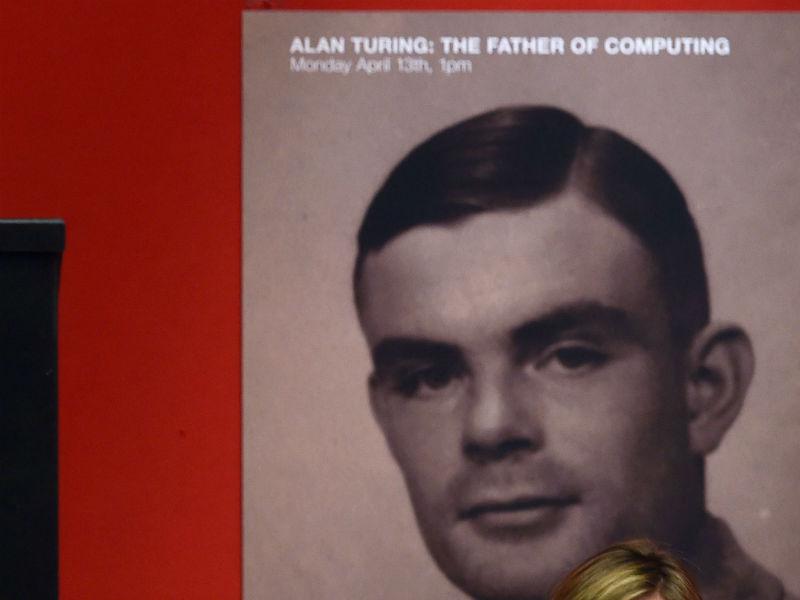 Manuscrito de Alan Turing de "El Código Engima" vendido en más de US$ 1 millon
