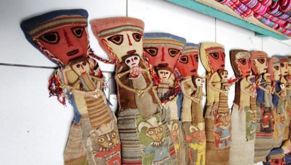 Incautan muñecas prehispánicas en centro artesanal de Pueblo Libre