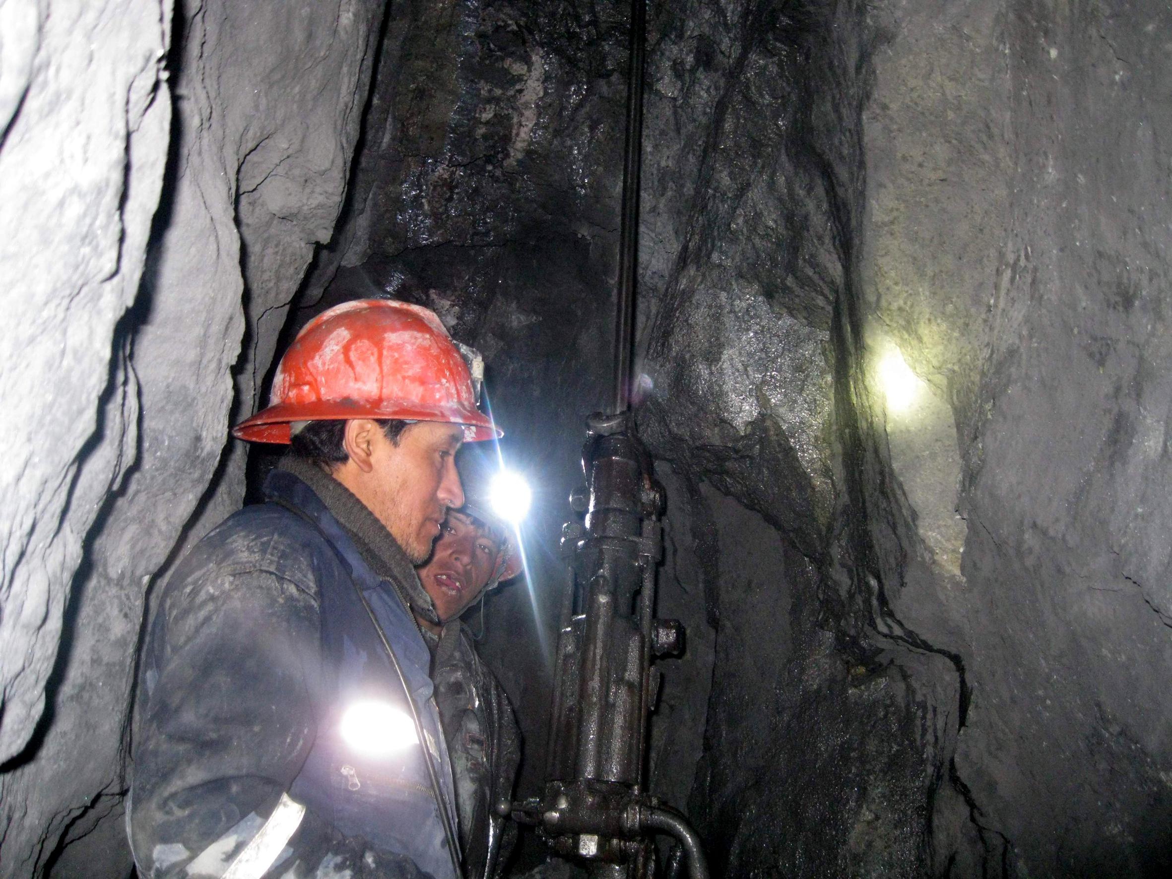 Siete trabajadores muertos en lo que va del año en minas del Perú