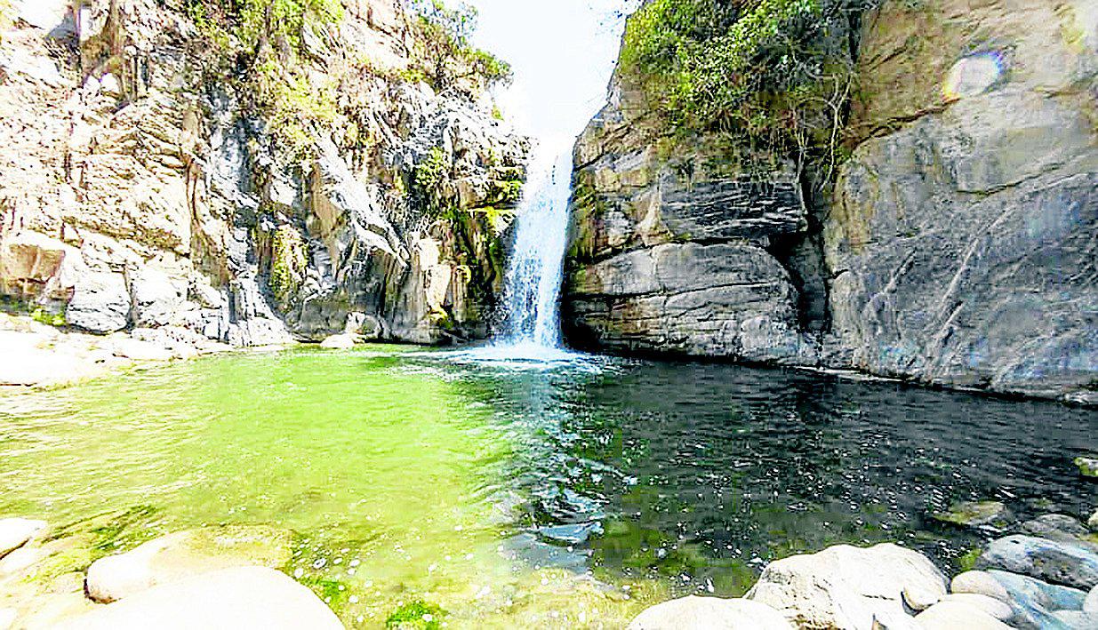 Hornillos espera a turistas
