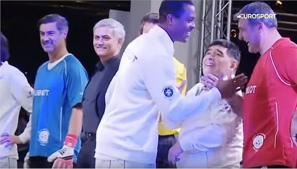 ​Diego Maradona pasó incómodo momento al ser ignorado por Patrick Kluivert (VIDEO)