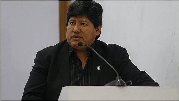 ​FPF se pronuncia sobre pedido de separar a Edwin Oviedo de la Presidencia