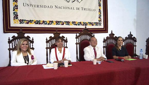 Candidata a la decanatura, Edith Carranza, dijo que se compromete a gestionar ante la comuna de Trujillo el saneamiento físico legal del inmueble.