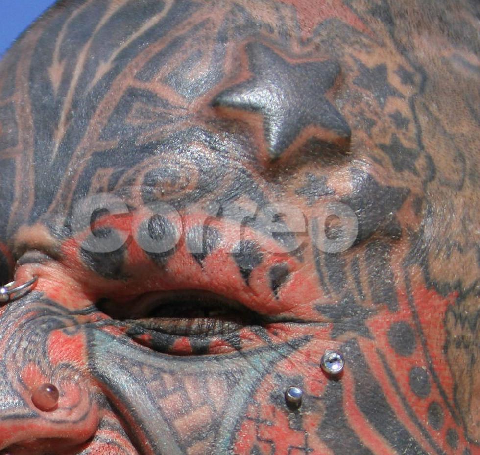 El hombre más tatuado del mundo alborota a Huancayo (FOTOS)