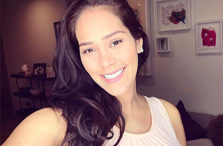 Instagram: Karen Schwarz comparte tierna imagen junto a su hija (FOTO)