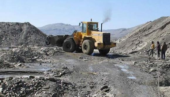 Analizan problemática de minería ilegal en Lima