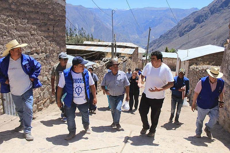  Candidato Javier Ísmodes priorizará el desarrollo de las provincias
