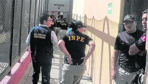Piura: Agentes del INPE hallan en uno de los pasillos del penal 215 "ketes" 