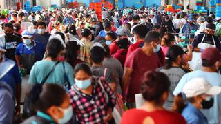 Semana Santa: personas llegaron en la madruga para conseguir pescado en terminales del Callao y Villa María del Triunfo 