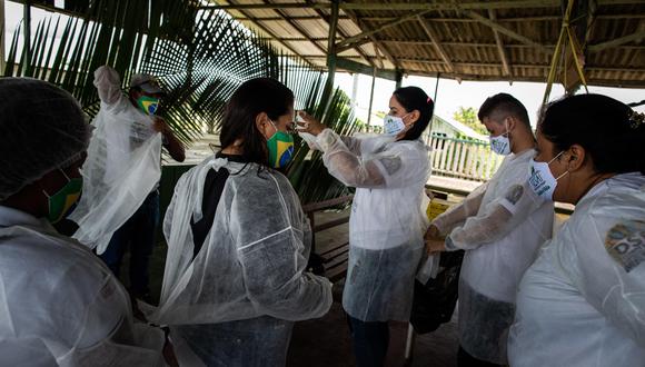 Brasil inició la producción de la vacuna china contra el coronavirus y espera iniciar el mismo proceso con los fármacos de Pfizer. (Foto: EFE)