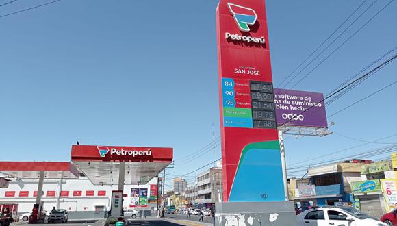 Precio del combustible vario en Arequipa. (Foto: GEC)