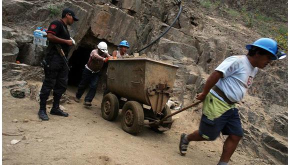 Gastos para formalizar a mineros informales se reducirán en un 50% gracias a Decretos Legislativos