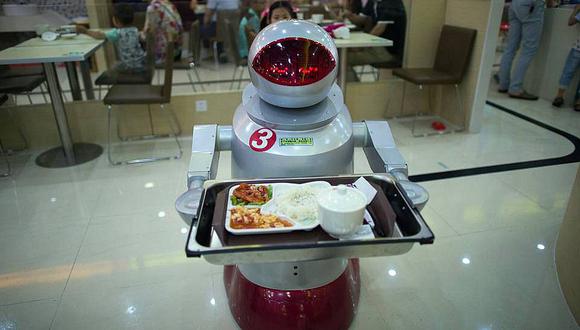 China: Restaurantes despiden a sus empleados-robot por su escaso rendimiento