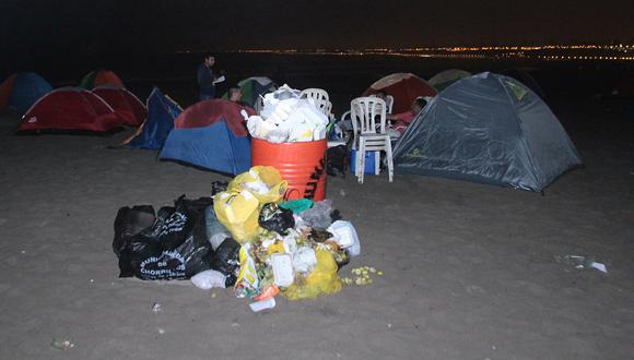 Semana Santa: Decenas de personas acampan en la Costa Verde