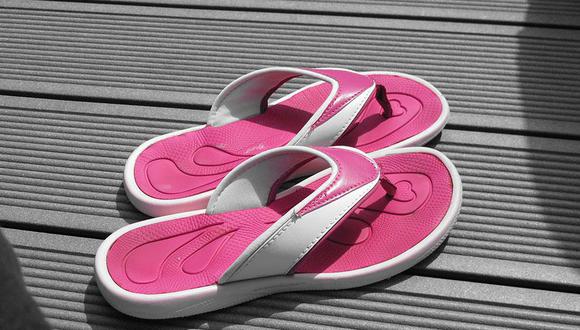 Trucos caseros para eliminar las huellas de tus sandalias. (Foto: Pixabay)