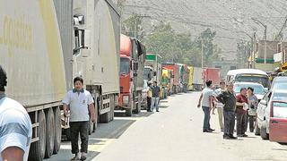 Por paro en La Oroya camiones con fruta  no llegarían a mercados de Lima