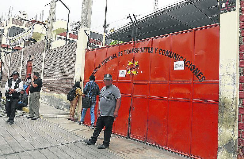 Mafia de brevetes recaudaba más de 137 mil soles en un día