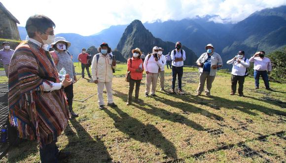 Gobernador regional de Cusco apunta al 15 de octubre como fecha de reapertura de Machu Picchu.