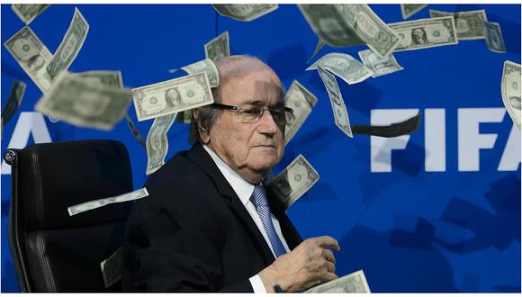 Joseph ​Blatter y dos exdirectivos se repartieron 80 millones de dólares, según la FIFA