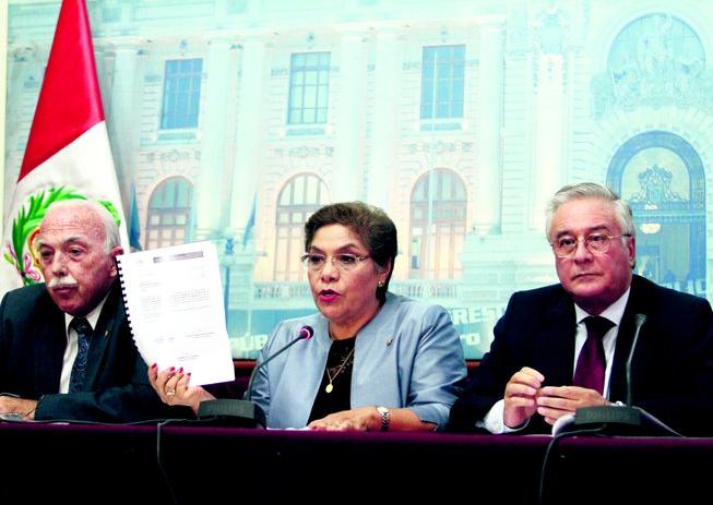 Congreso aprueba informe sobre seguimiento a políticos realizado por la DINI