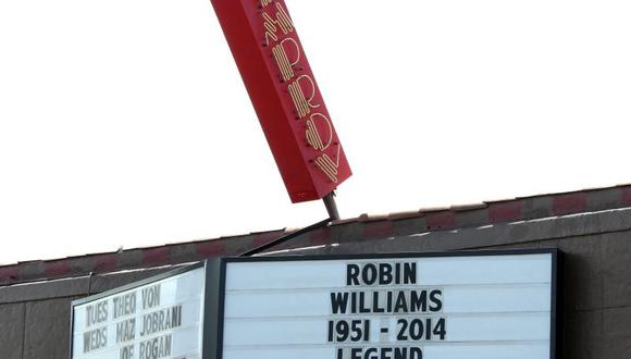 Broadway apagó sus luces en honor a Robin Williams