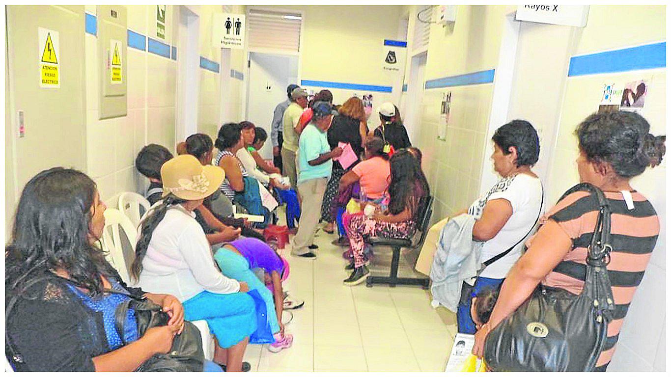 ​Pacientes se quejan por maltrato del personal de salud en hospital Carrión