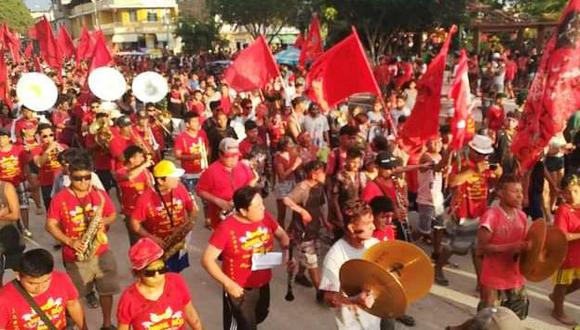Simpatizantes de la Bandera Roja Encarnada se preparan para celebrar a San Chaquito.