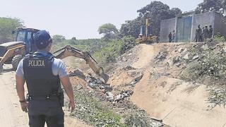 Más de 200 puentes ilegales son destruidos en Tumbes
