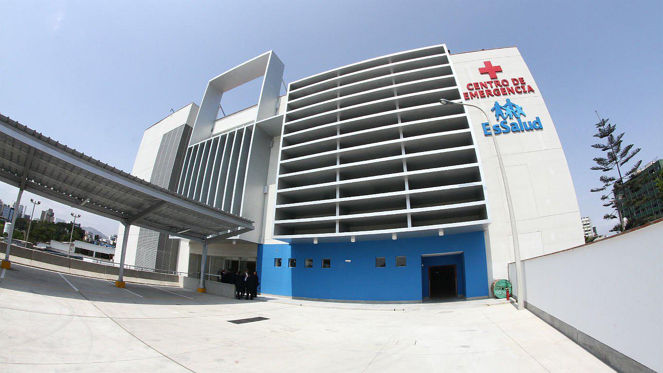 A fin de año culminarán puente peatonal de emergencia de Hospital Rebagliati