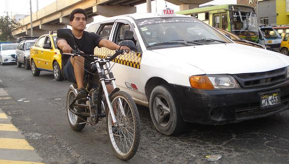 Bicimotos, una alternativa que gana terreno entre el caos vehicular de Lima