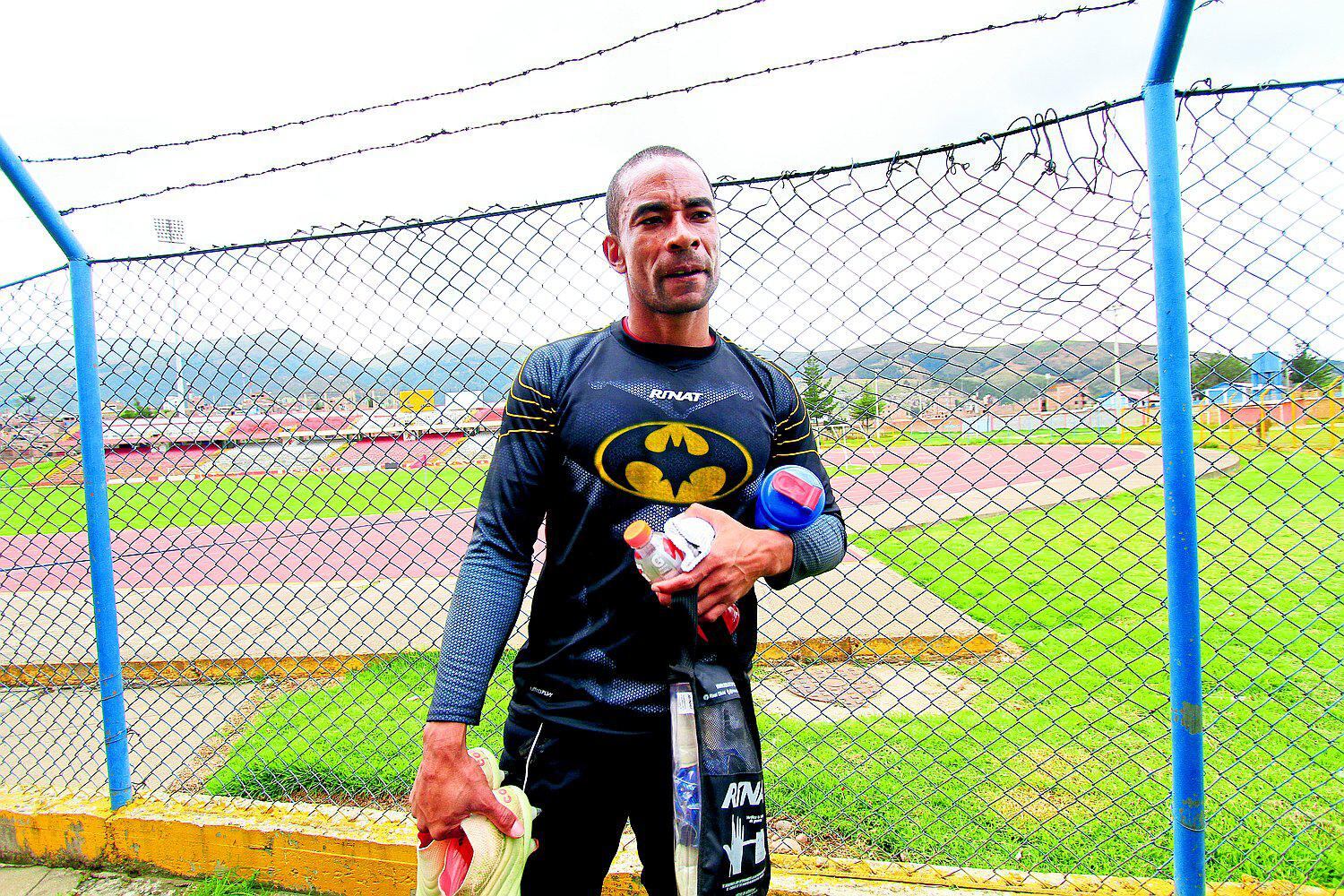 Joel Pinto Herrera, arquero de Sport Huancayo:  “Cuarentena es una ayuda para toda la población”