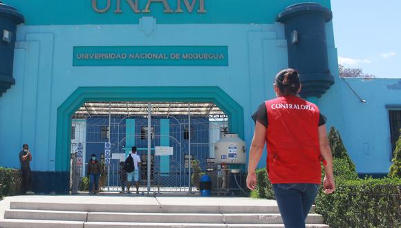Auditores de la Contraloría llegaron hasta la Universidad Nacional de Moquegua. (Foto: Difusión)