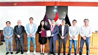 Gobernadora de Arequipa “premia” a su jefe de Asesoría Jurídica