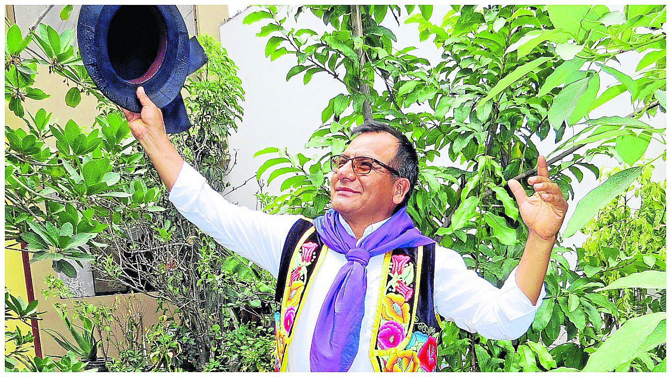 Promotor de Real Sociedad Viques:  ​"El huaylarsh representa el orgullo del coraje huanca"