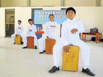 Concurso Regional de Ritmo de Cajón Peruano