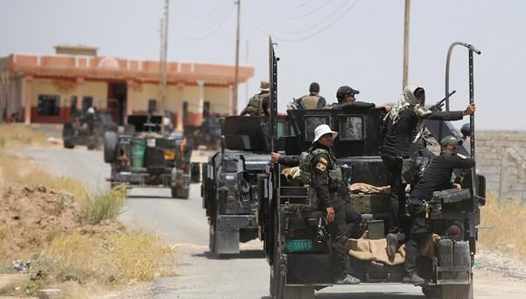 Irak intenta hacer retroceder a los yihadistas del Estado Islámico en varios frentes