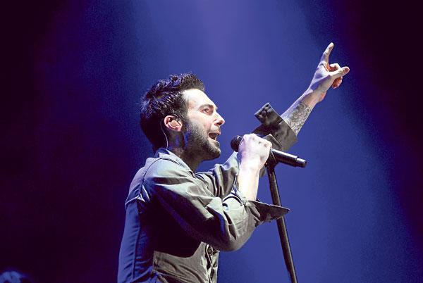 Maroon 5 deleitó a sus fans en el Monumental 