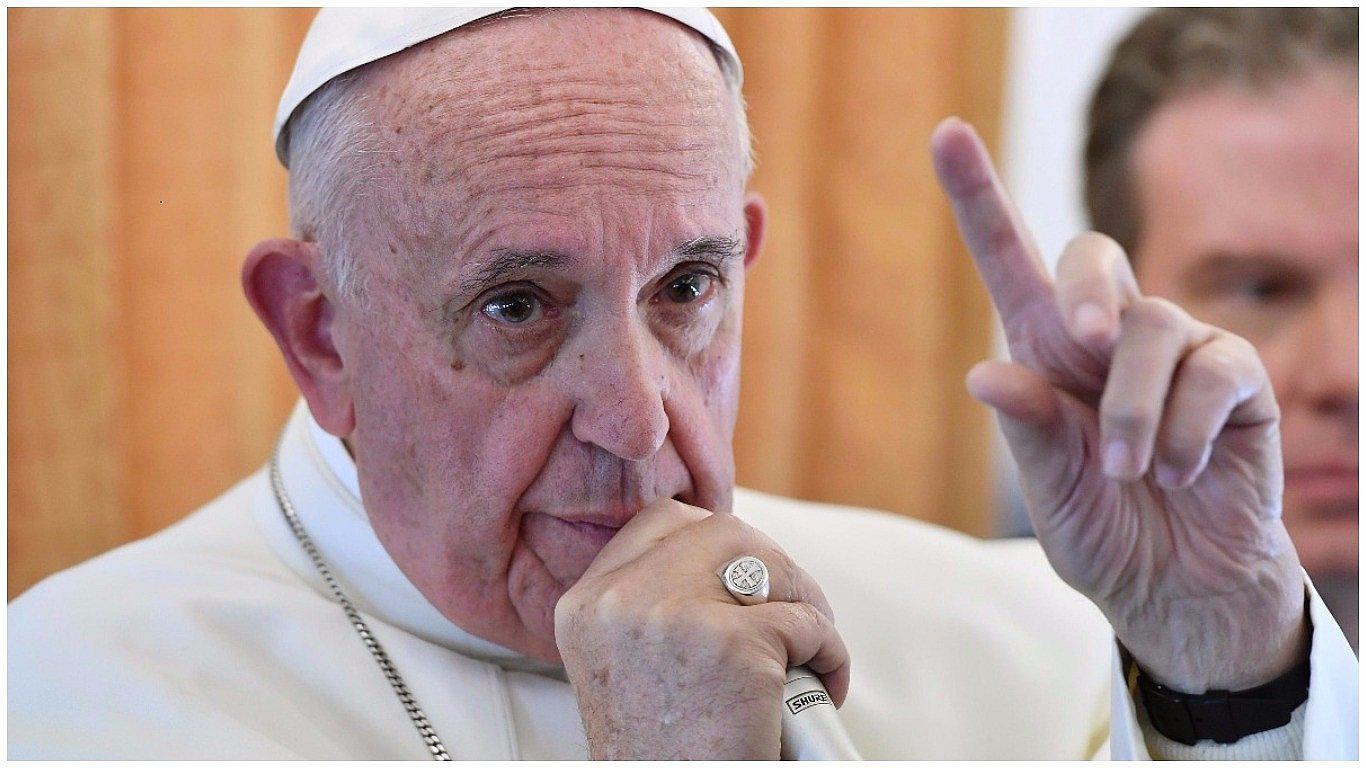 Papa Francisco propone reducir horario laboral a los mayores para contratar jóvenes