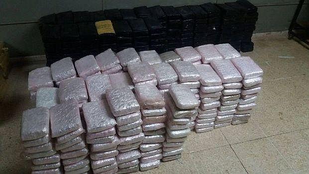 Hallan 220 kilos de cocaína en bus de empresa peruana en Argentina