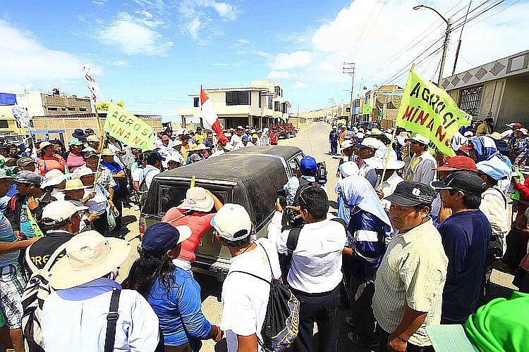 ​Southern pide disculpas por versiones de "genes terroristas" en Deán Valdivia