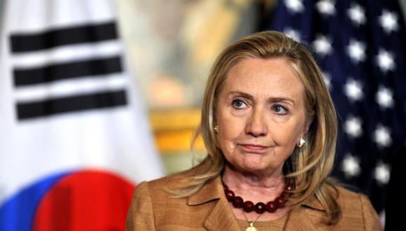 Hillary Clinton fue hospitalizada por un coágulo tras desmayo