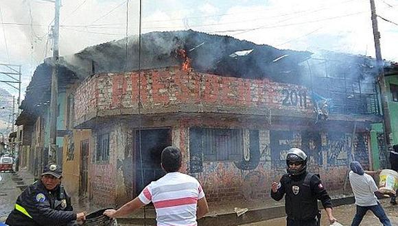 Huamachuco: Familia pierde S/ 100 mil al incendiarse su casa 